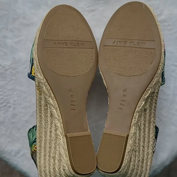 Anne Klein Women's Espadrille - Picture 6 of 10